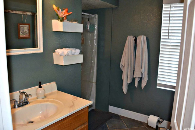 339 W Center St, Logan, UT 84321 — photo 6
