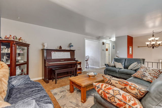 489 N 850 E, Layton, UT 84040 — photo 8