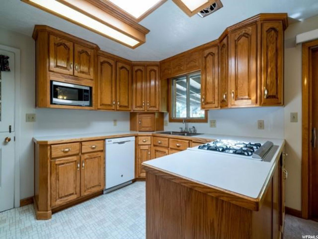 484 E 3000 N, North Ogden, UT 84414 — photo 4
