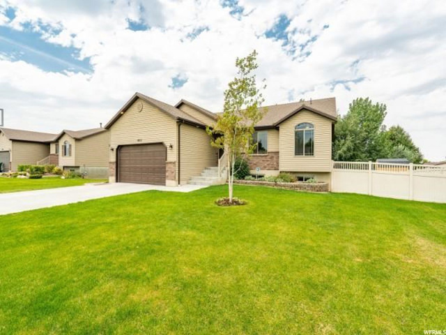 5973 S 3000 W, Roy, UT 84067 — photo 2