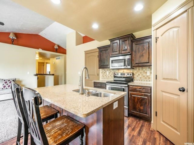 5973 S 3000 W, Roy, UT 84067 — photo 9