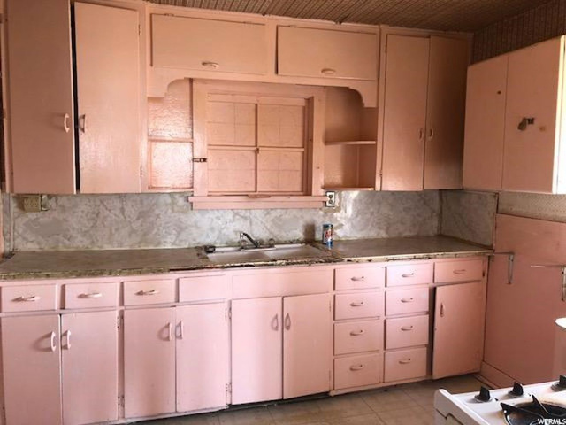 85 E Center N, Clawson, UT 84516 — photo 8