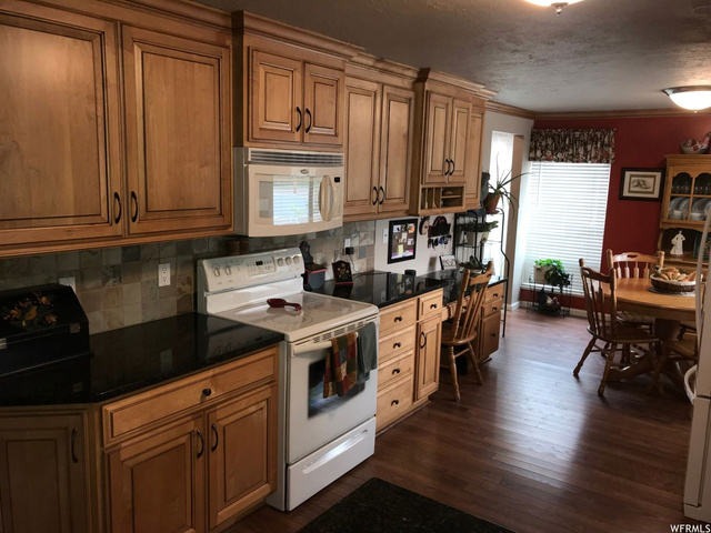 1303 N Devon, Kaysville, UT 84037 — photo 3