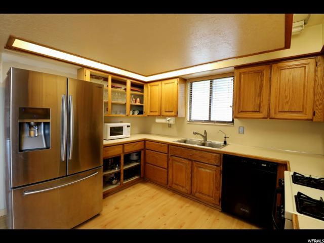 1484 E 2375 N, Layton, UT 84040 — photo 11