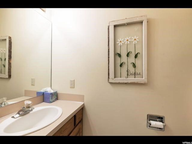 2644 N 1750 E, Layton, UT 84040 — photo 9