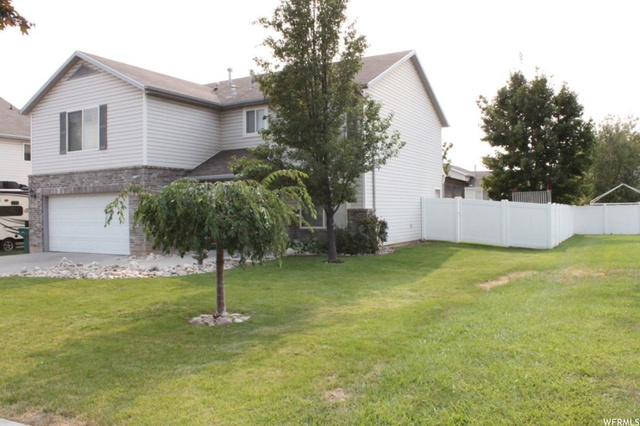 1872 S 575 E, Clearfield, UT 84015 — photo 3