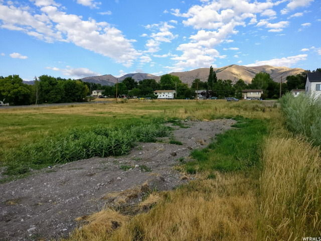 269 N 600 E #2, Hyrum, UT 84319 — photo 4
