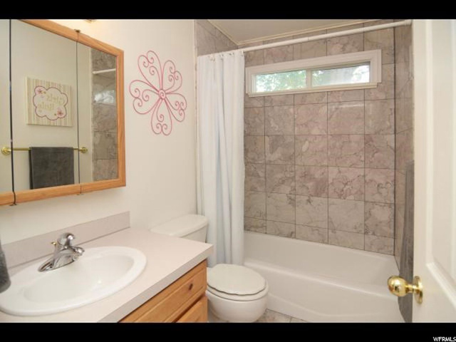 2389 W 2375 N, Clinton, UT 84015 — photo 10