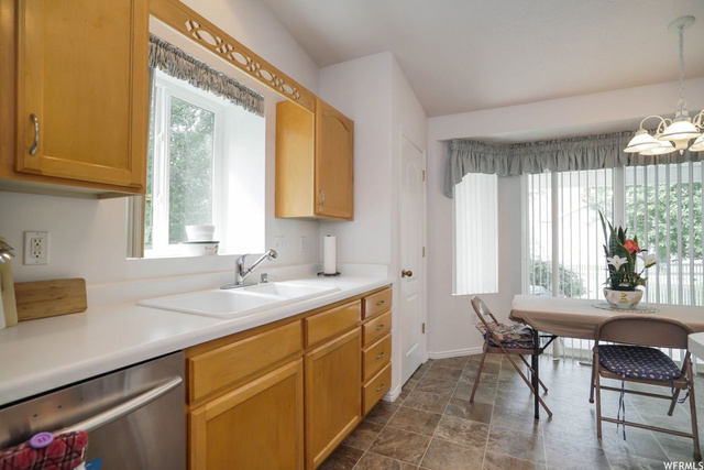 2386 S 225 E, Clearfield, UT 84015 — photo 9