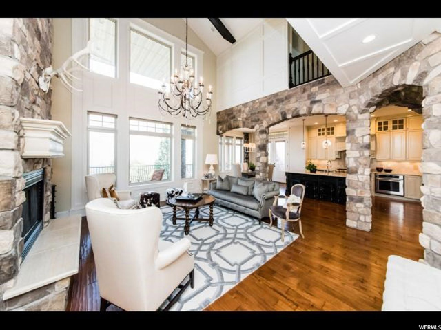703 S Foothill Dr, Providence, UT 84332 — photo 2