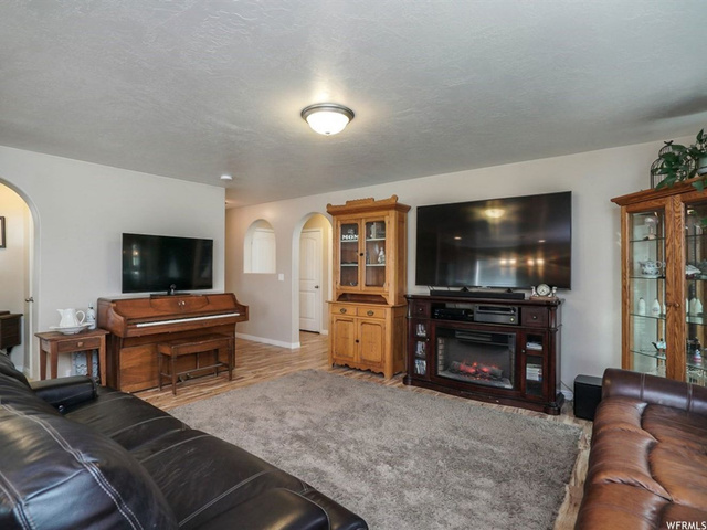 4581 W 5900 S, Hooper, UT 84315 — photo 5