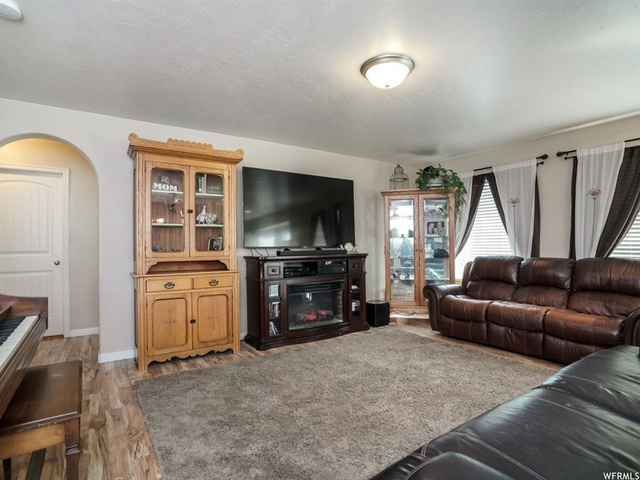 4581 W 5900 S, Hooper, UT 84315 — photo 4