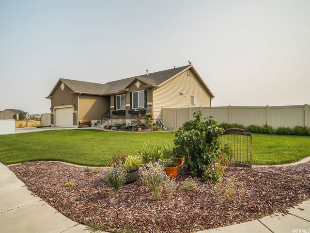 4581 W 5900 S, Hooper, UT 84315 — photo 2
