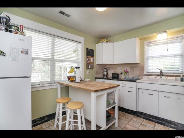 107 E 400 S, Bountiful, UT 84010 — photo 7