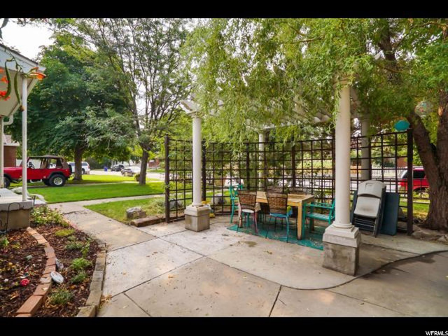 107 E 400 S, Bountiful, UT 84010 — photo 4