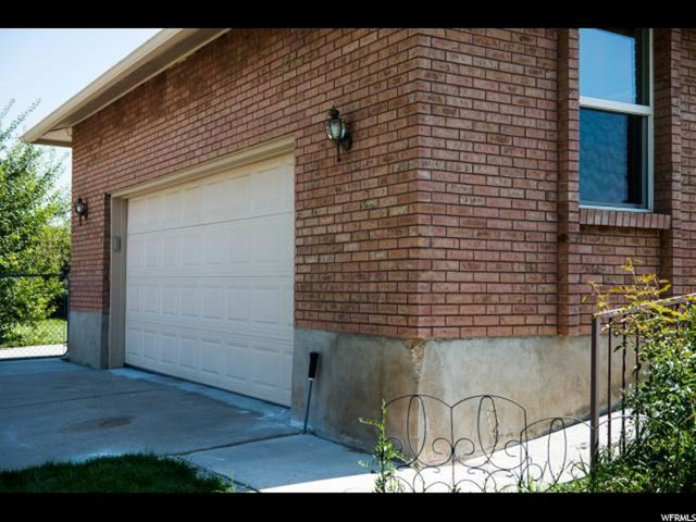 5210 S 3100 W, Roy, UT 84067 — photo 3