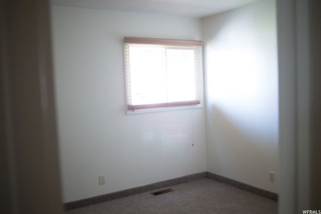 185 S Main St, Hyde Park, UT 84318 — photo 9