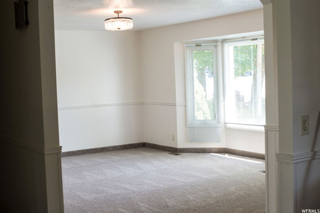 185 S Main St, Hyde Park, UT 84318 — photo 2
