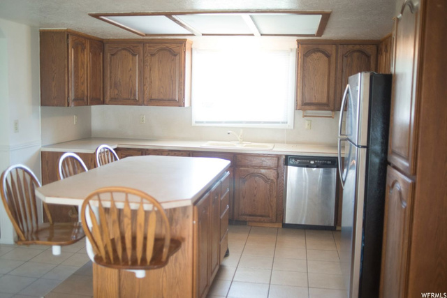 185 S Main St, Hyde Park, UT 84318 — photo 5