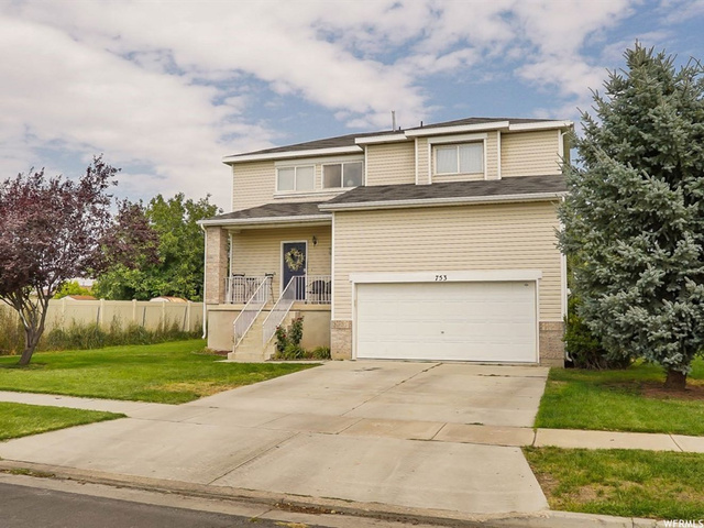 753 S 175 E, Layton, UT 84041 — photo 2