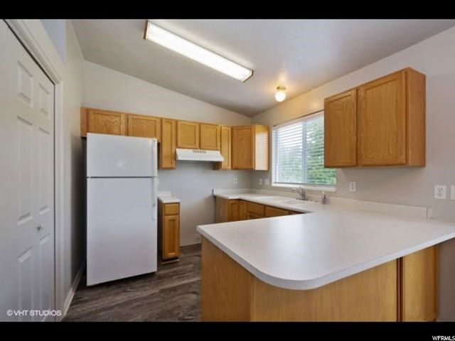 348 S 1050 E, Layton, UT 84041 — photo 7