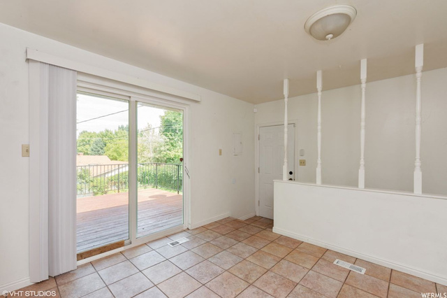 2460 W 4800 S, Roy, UT 84067 — photo 10