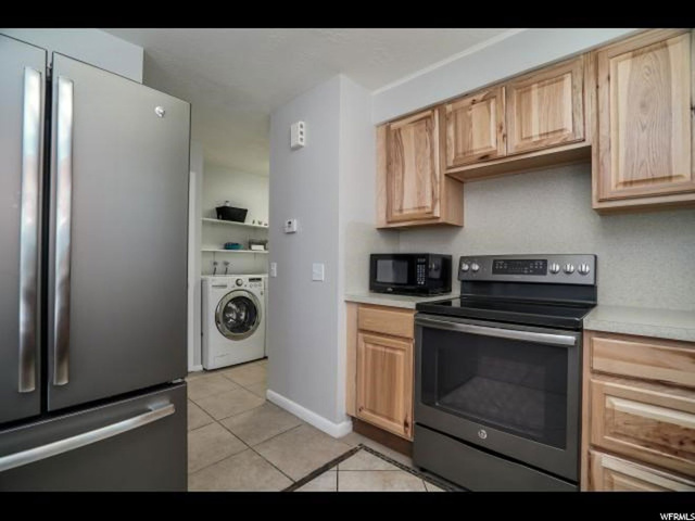 1075 E Hudson, Ogden, UT 84404 — photo 2