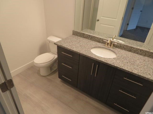 1381 E 380 S, Hyrum, UT 84319 — photo 10