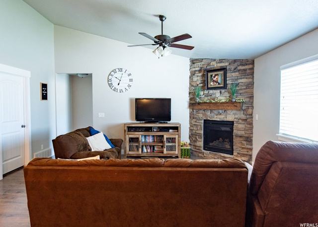 198 E 1430 S, Nephi, UT 84648 — photo 7
