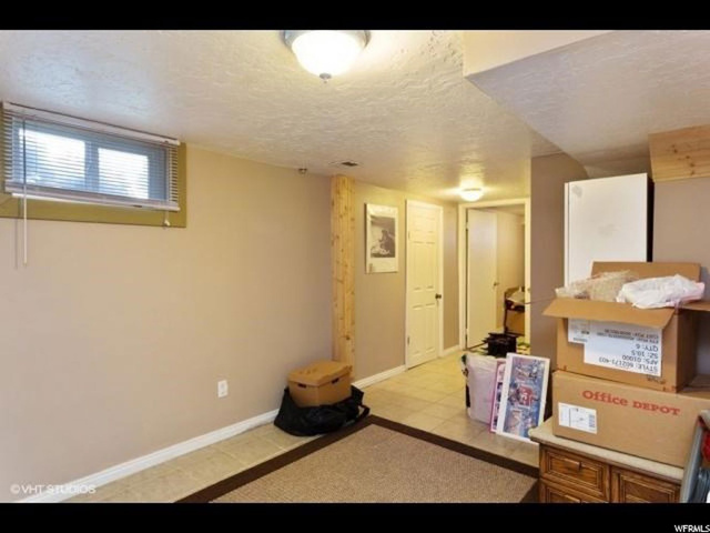 225 W Center St, Bountiful, UT 84010 — photo 10