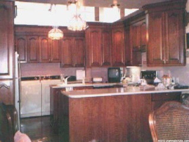 585 River Heights Blvd, River Heights, UT 84321 — photo 7