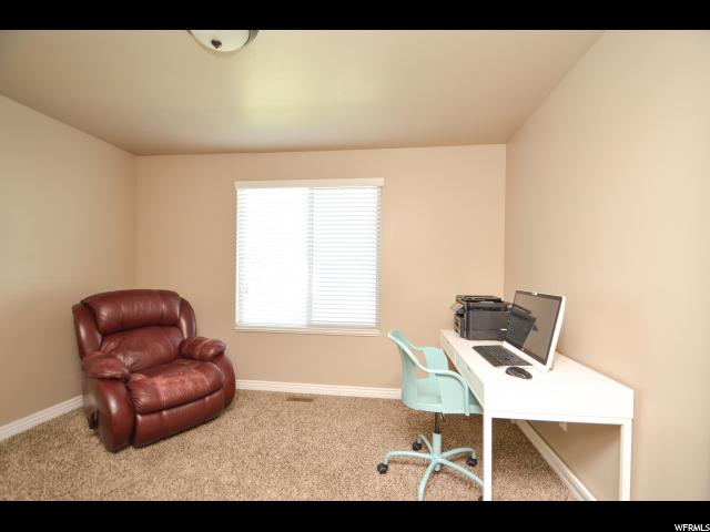 429 N 1025 E, Layton, UT 84040 — photo 6