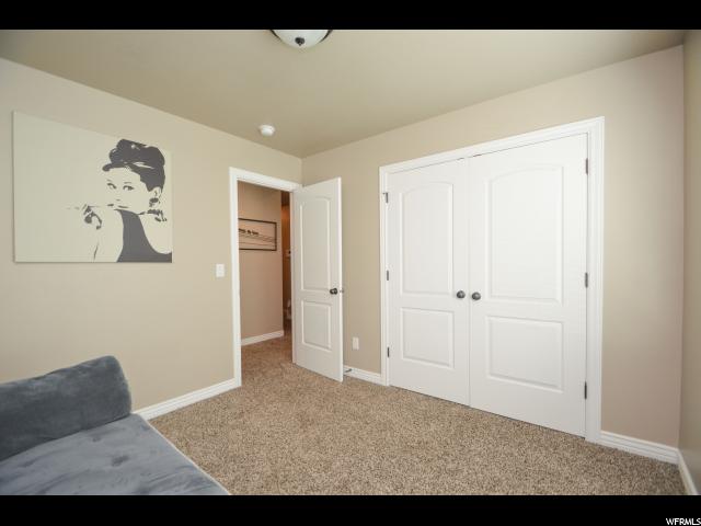 429 N 1025 E, Layton, UT 84040 — photo 10