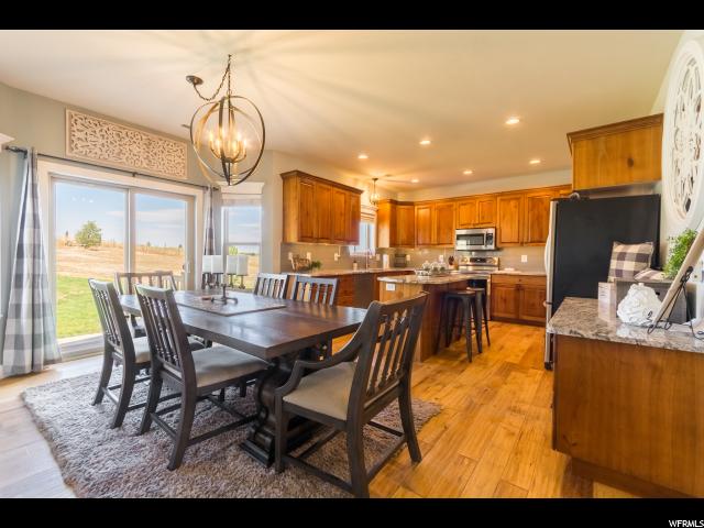 27 S 200 W, Wellsville, UT 84339 — photo 10