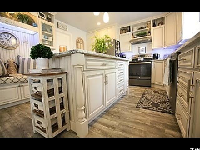 723 E 1800 S, Clearfield, UT 84015 — photo 5