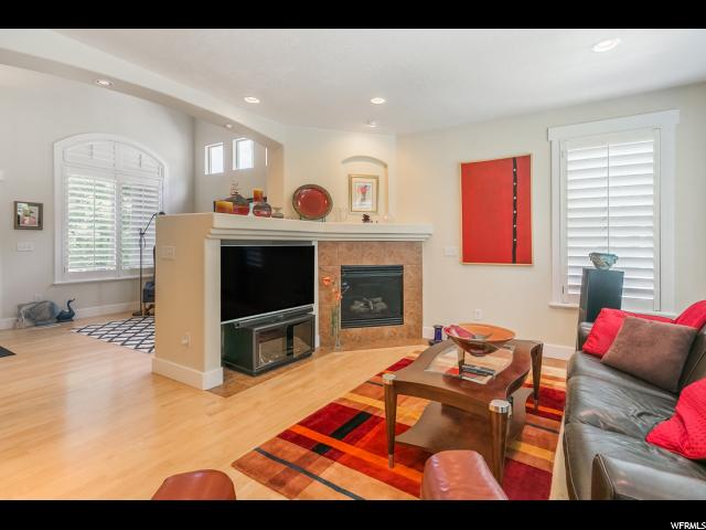 9715 Bluffside Dr, Sandy, UT 84092 — photo 6