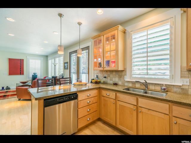 9715 Bluffside Dr, Sandy, UT 84092 — photo 12