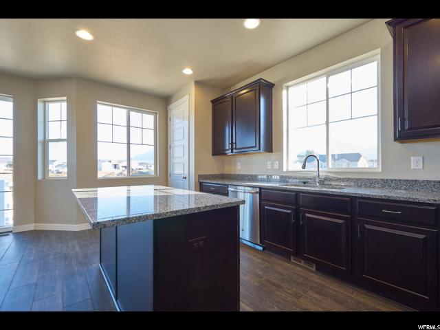 226 E Larsen Ln, Harrisville, UT 84404 — photo 12