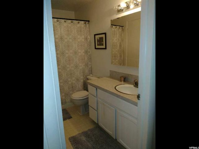 825 S 1650 E #B, Clearfield, UT 84015 — photo 9