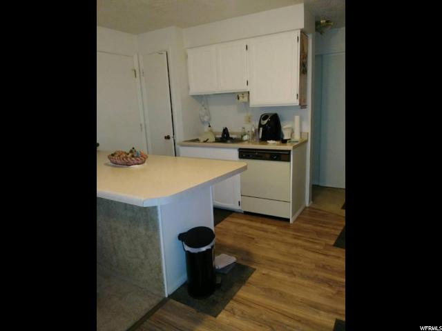 825 S 1650 E #B, Clearfield, UT 84015 — photo 3