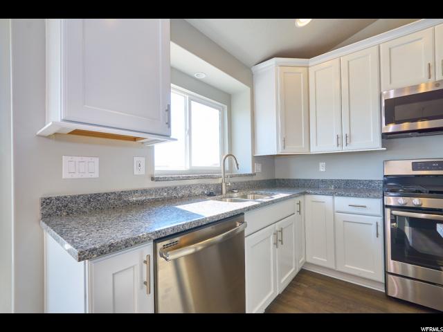 2212 N 3600 W, Clinton, UT 84015 — photo 9