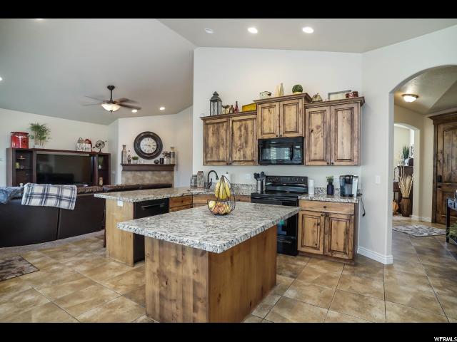 4748 S 1575 E, Ogden, UT 84403 — photo 7