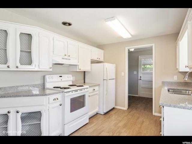 277 S 500 E, Clearfield, UT 84015 — photo 8
