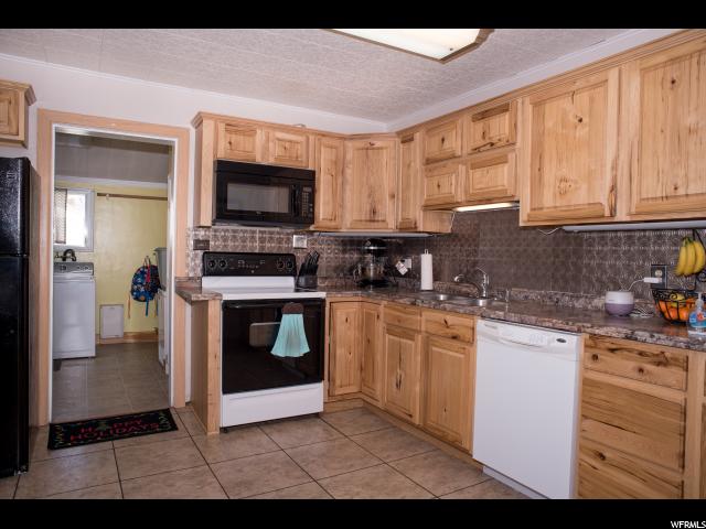 549 E 400 N, Logan, UT 84321 — photo 5
