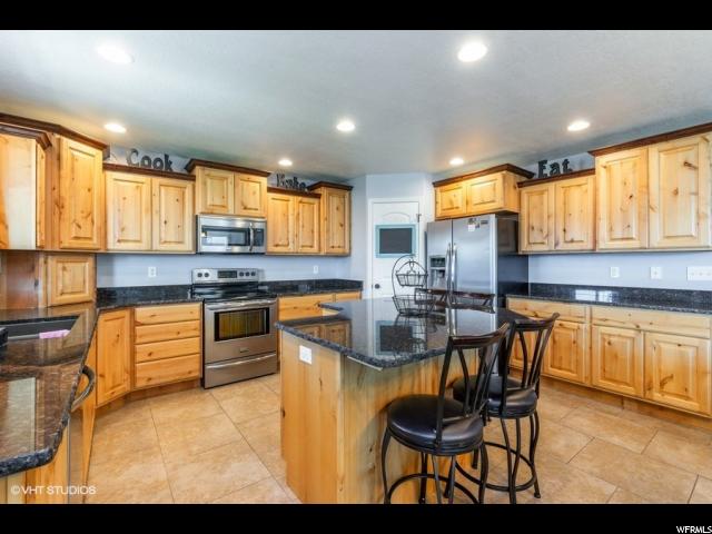2369 N 2100 W, Clinton, UT 84015 — photo 5
