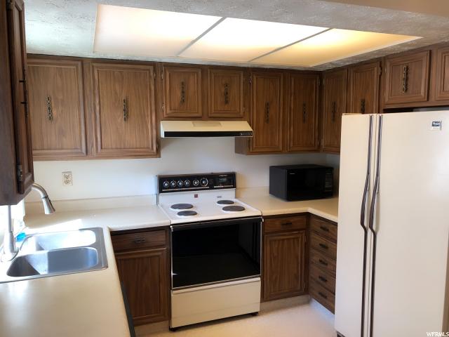 563 N 200 W, Bountiful, UT 84010 — photo 9