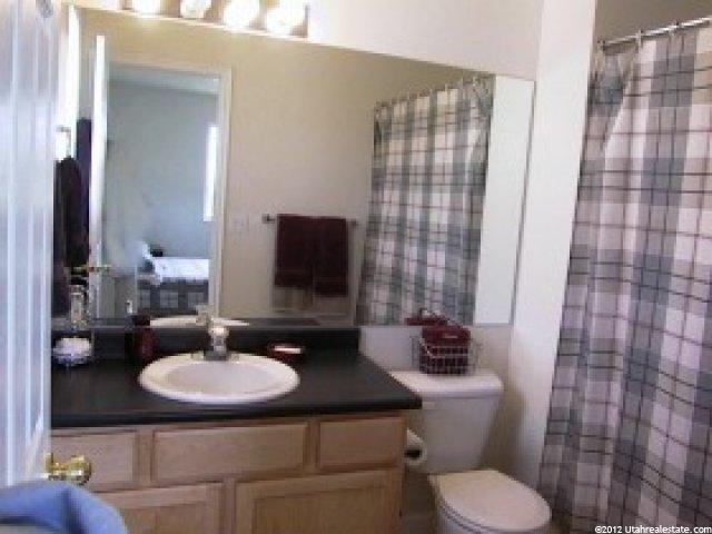 448 S 1250 E, Layton, UT 84041 — photo 2