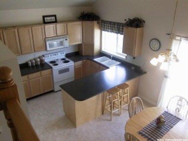 448 S 1250 E, Layton, UT 84041 — photo 3