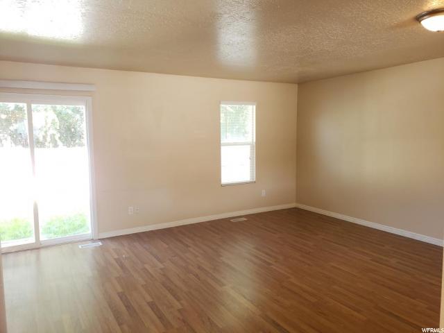 517 S 450 E, Clearfield, UT 84015 — photo 3