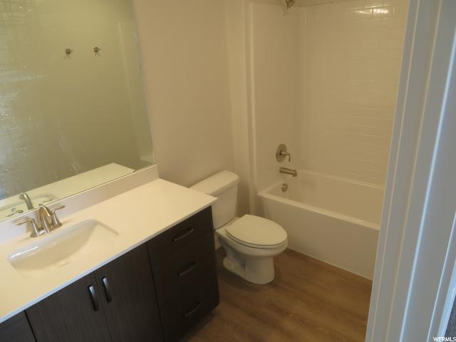 376 S 1540 E, Hyrum, UT 84319 — photo 8